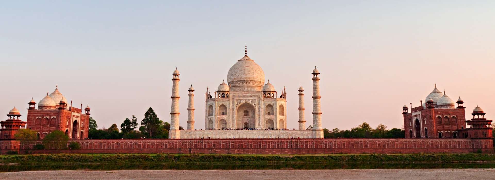 You are currently viewing 2 Days Agra Tour with Sunrise Taj Mahal